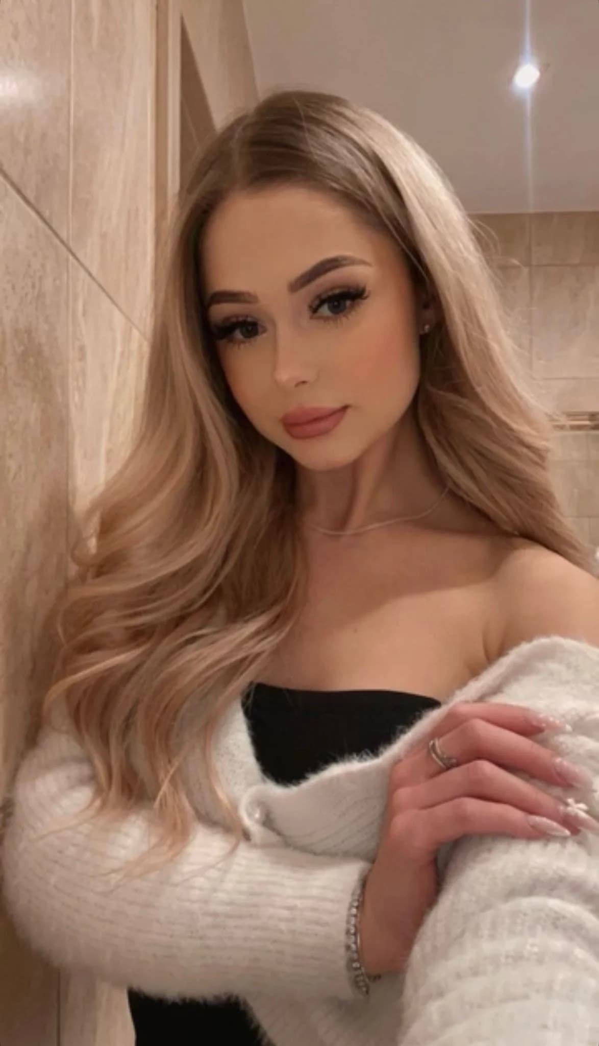 İSTANBUL DORUK 2026 İSTANBUL Özel Manken Escort Bayan Resimleri - DRKCNAY ELITE %100 GERÇEK - Gizem Canlı Görsel