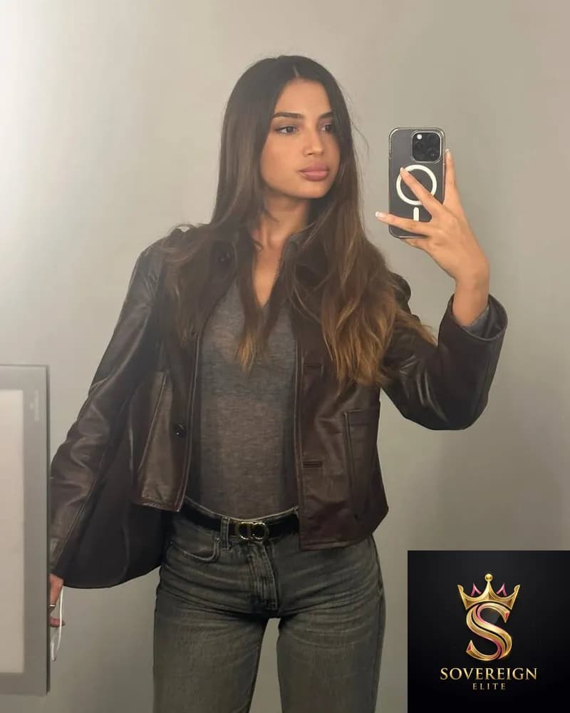 İstanbul Escort Ayla