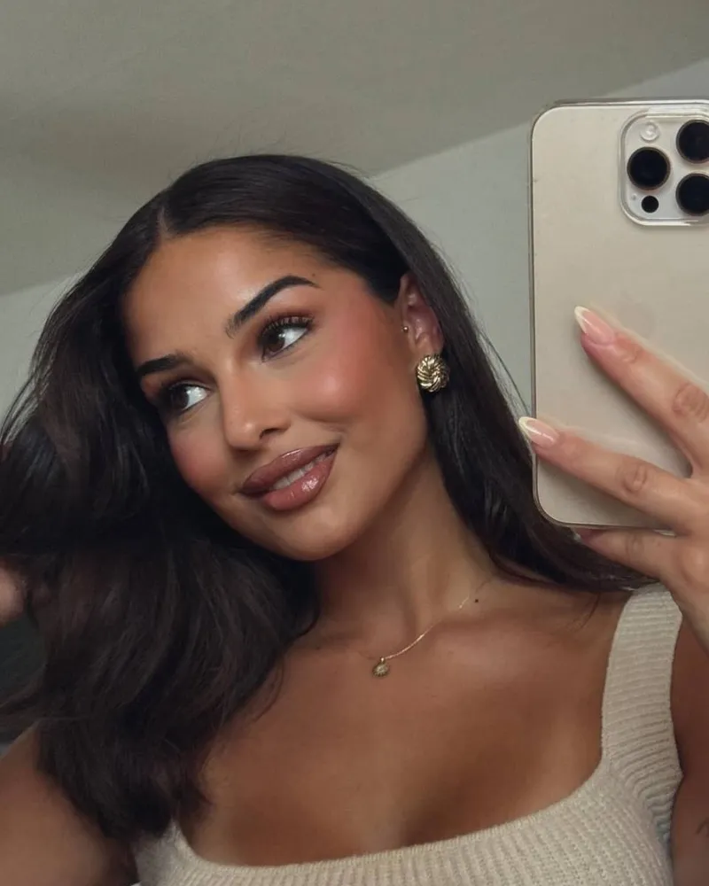 tamkumarbaz Elena otele gelen tamkumarbaz Elena İstanbul Escort Galeri Görseli 4 - otele gelen